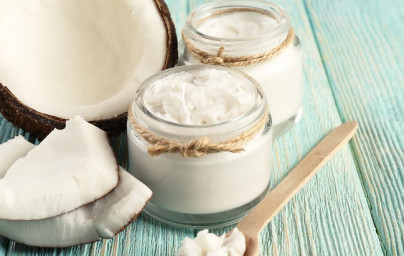 Kokosovo maslo (Cocos nucifera) Kokosovo maslo (Cocos nucifera)